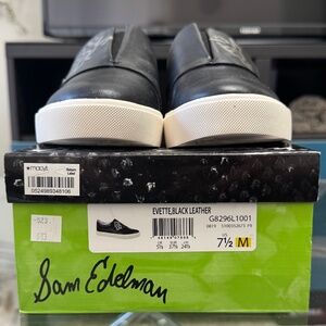 SAM EDELMAN “EVETTE” Leather Low Top Slip On Sneakers - US7.5